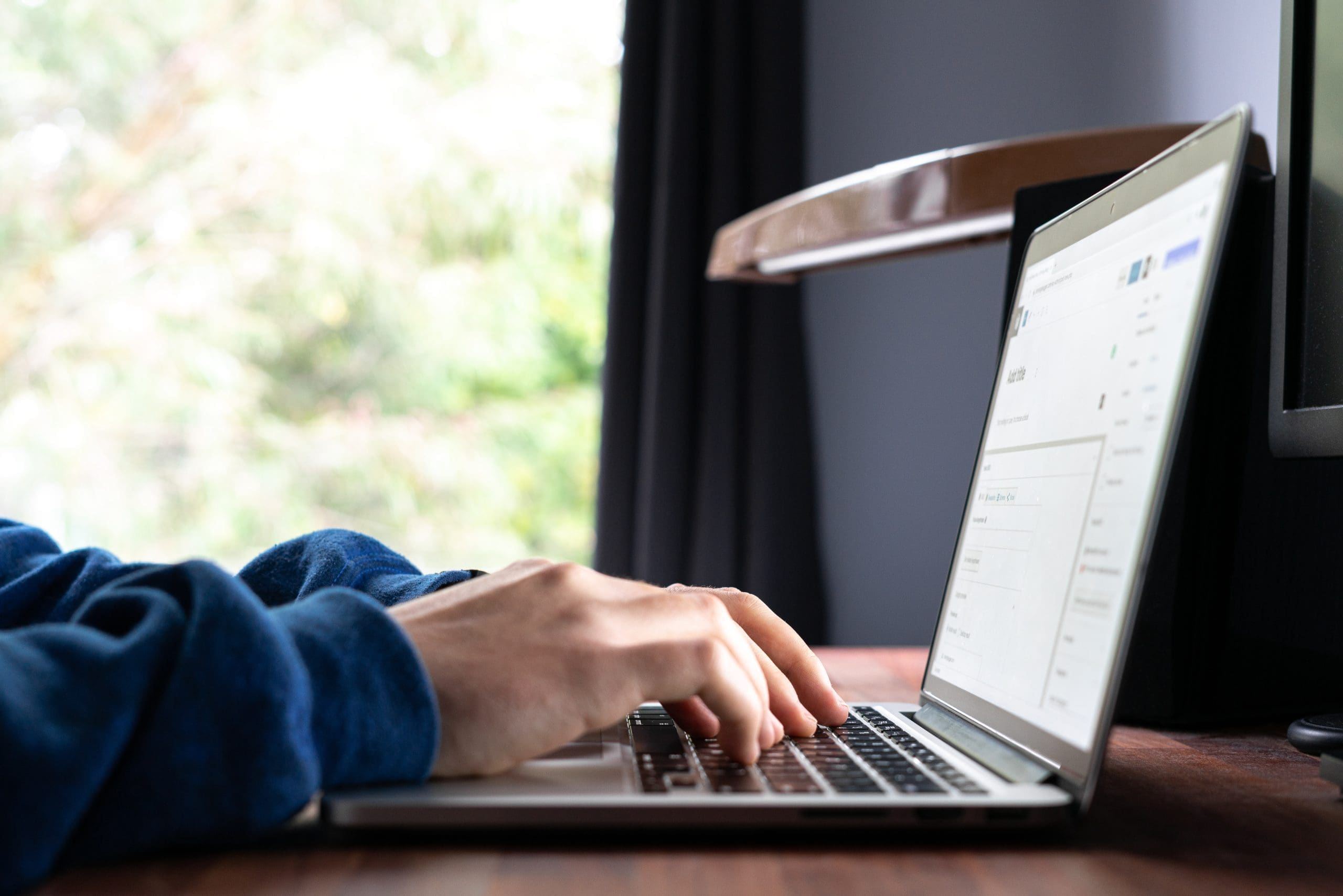Instantly Connect to a Global Audience with Simple & Fast Website Deployment Solution