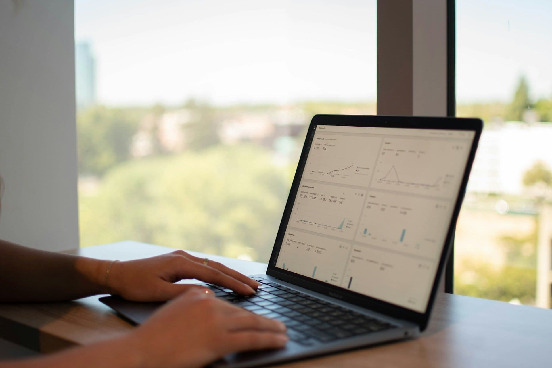 Demystifying Google Analytics Users vs New Users for Better Insights