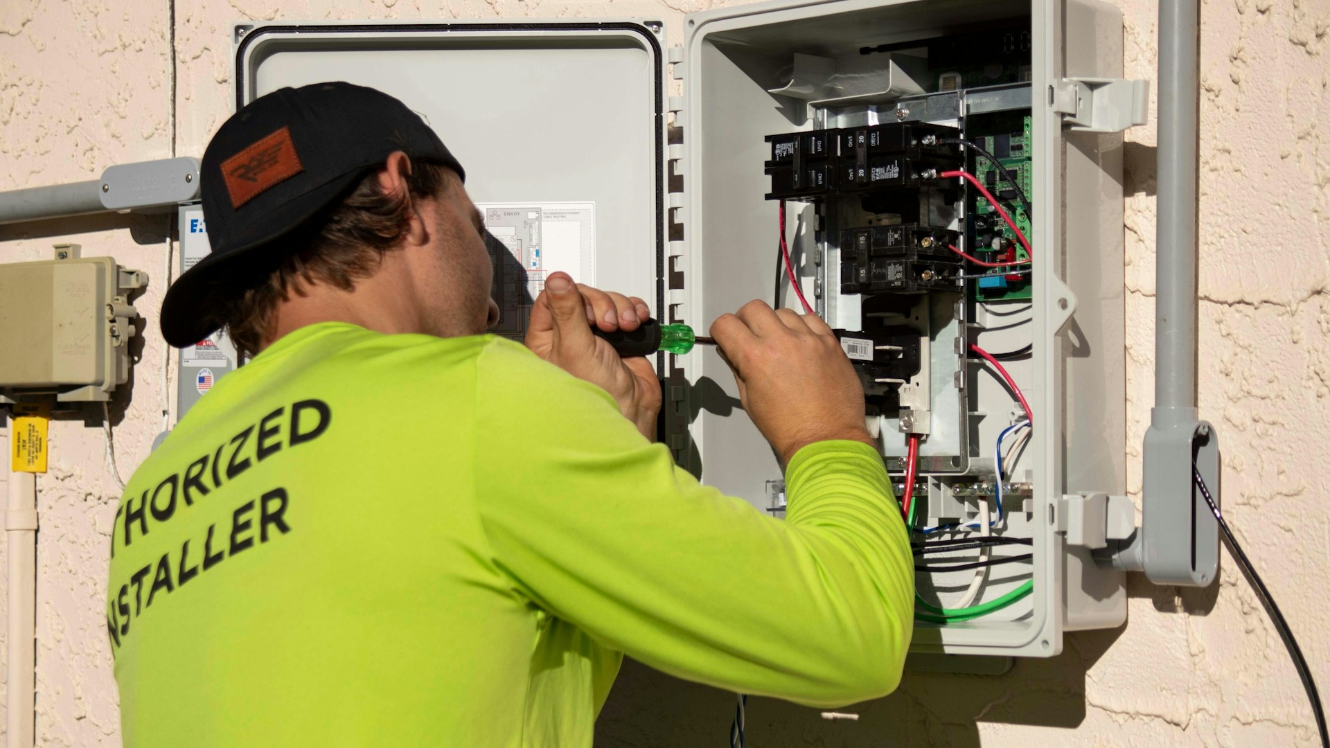 Power Up Your Business: Easy SEO for Electricians